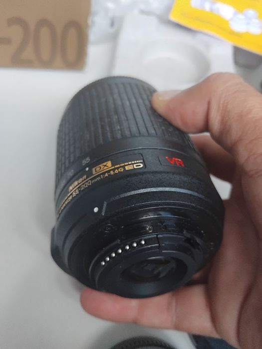 Продавам обектив Nikkor Lens AF-S DX VR ZOOM NIKKOR 55-200mm f/4-5,6G IF-ED Като нов.