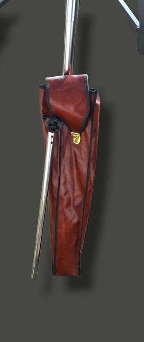 Професионален статив за фото/видео REVUE 1633 – Made in Germany