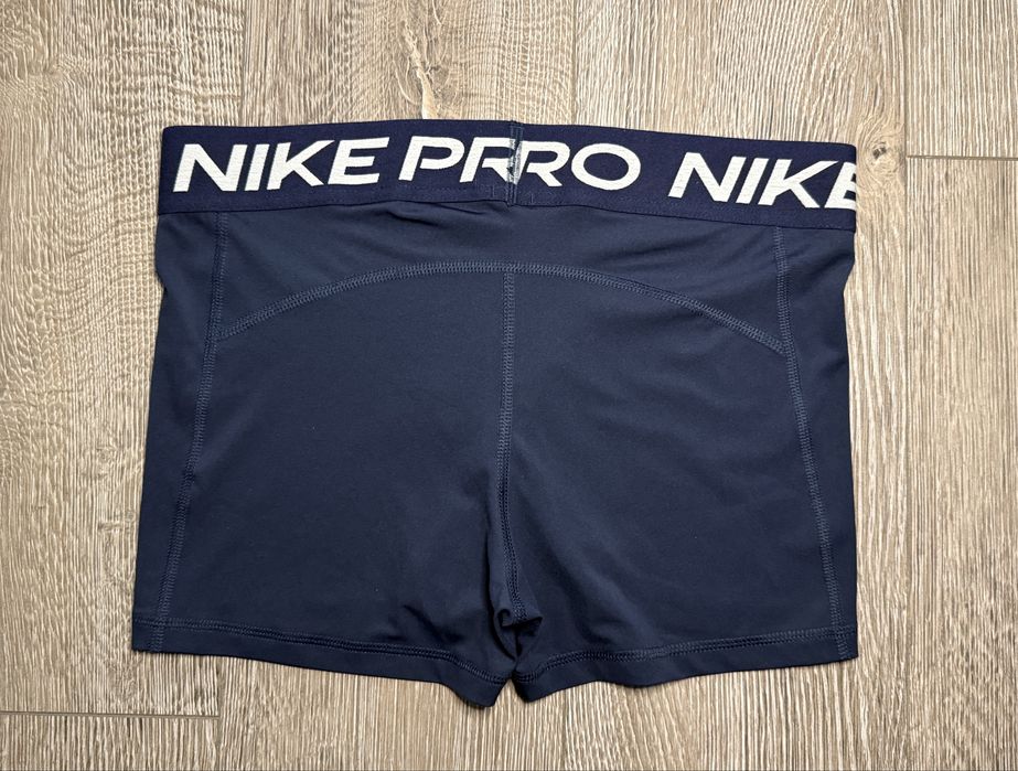 Nike Pro дамски спортен клин L размер
