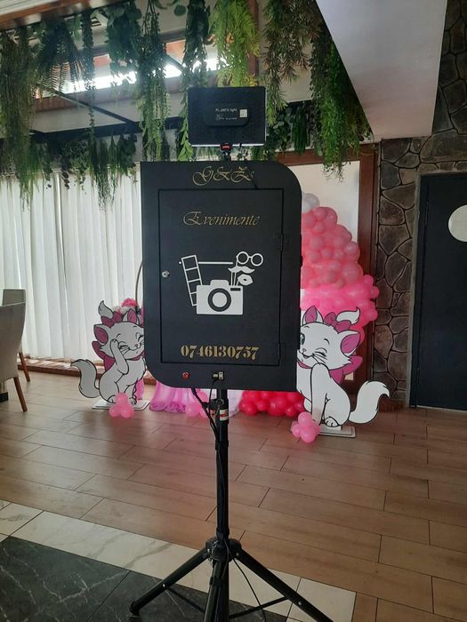 Cabina foto gata echipat