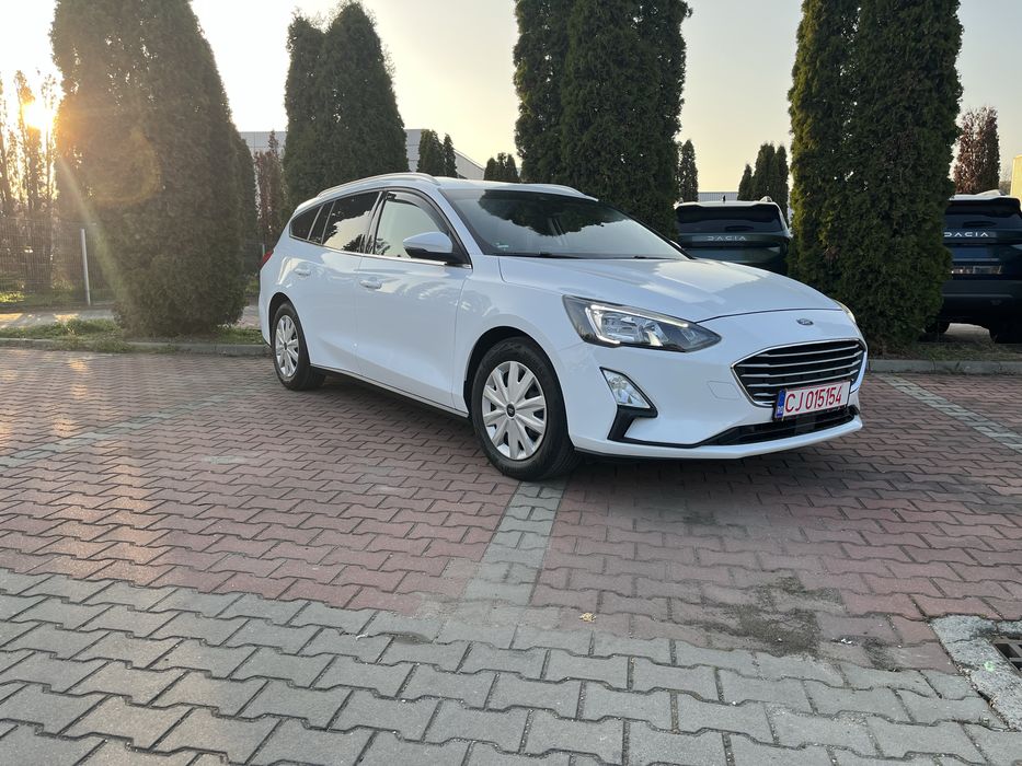 FORD Focus 2021 — imagine 4