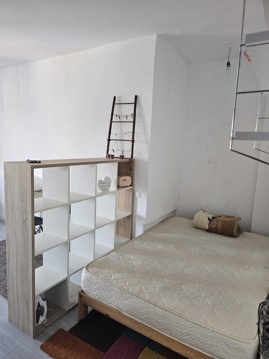 Inchiriez garsoniera in Dobroesti