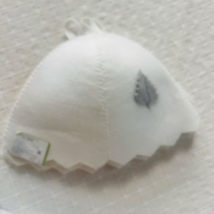 Продам банные шапки 4шт