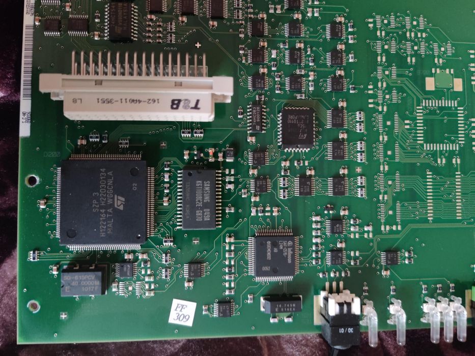 Reparatii PLC, HMI, convertizoare frecvență, electronica industriala