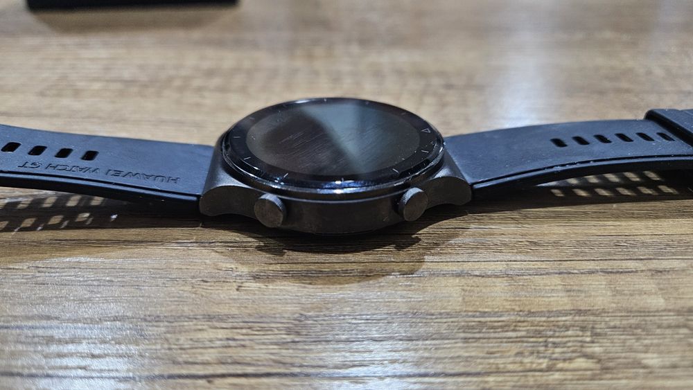 Продам Huawei GT 2 Pro