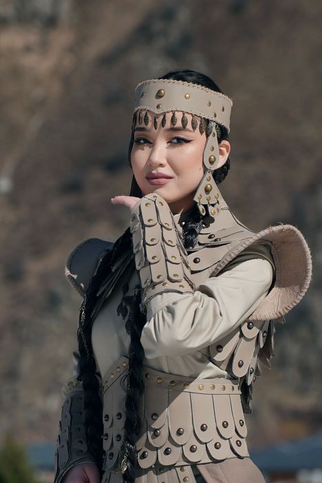 Батырлар садакшы Батыры томирис лучницы