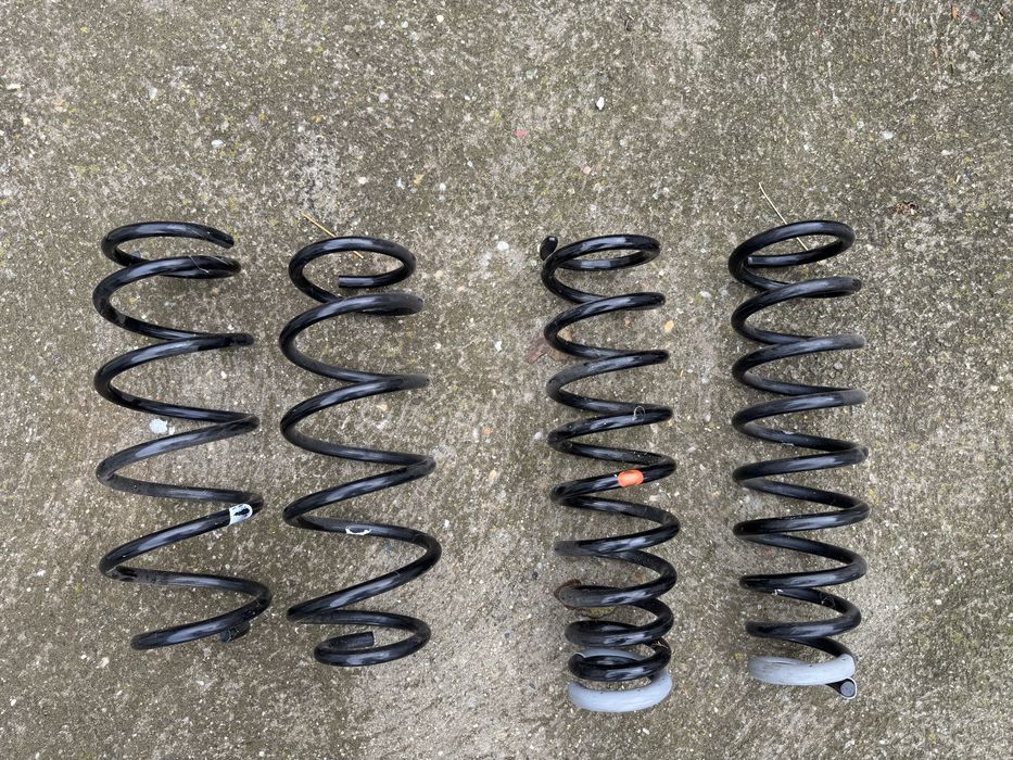 MAZDA-arcuri sport si fete de usi