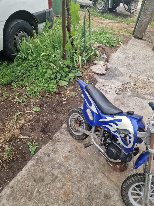 Minimoto  cilindree 50cm²