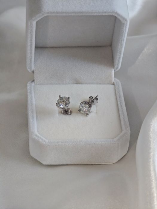 Cercei 2 x 1ct Moissanite tip diamant argint 925 cu piatra