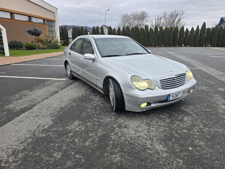 Mercedes-Benz c220 cdi