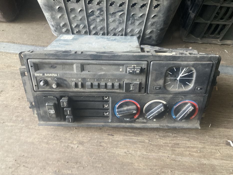 Блок управления печкой отопителем БМВ Е34 / BMW E34