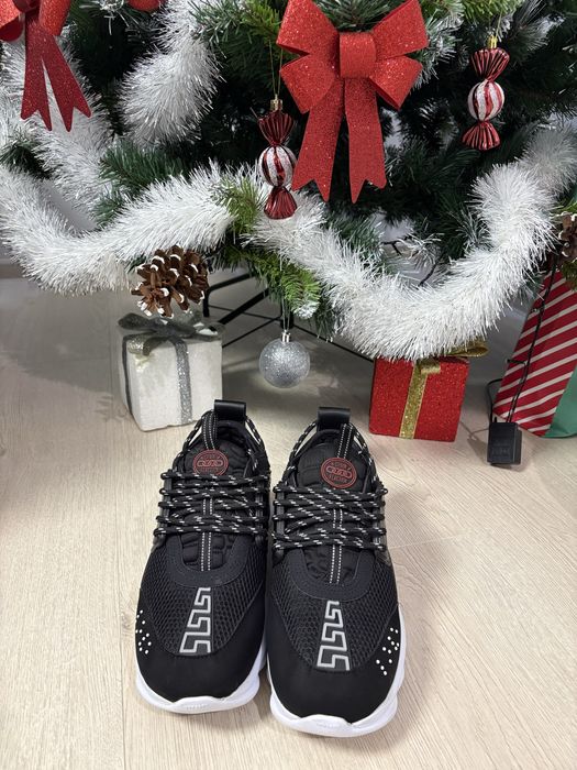 Versace Chain Reaction