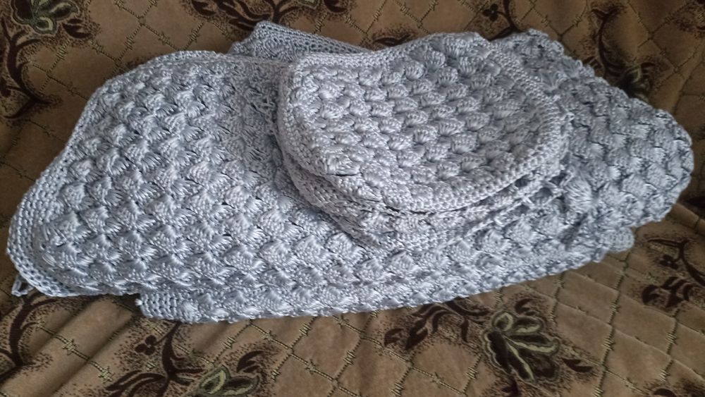 Продам чехлы на авто