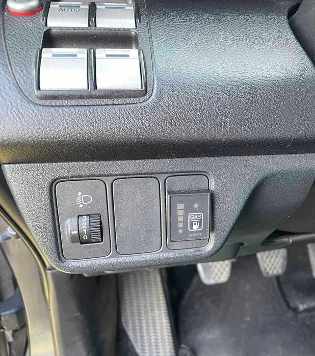 Honda FR-V 1.7 с газ