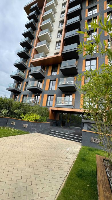 Herastrau (Parcului 20); 2 camere, dec, bloc nou, 850 EUR/luna