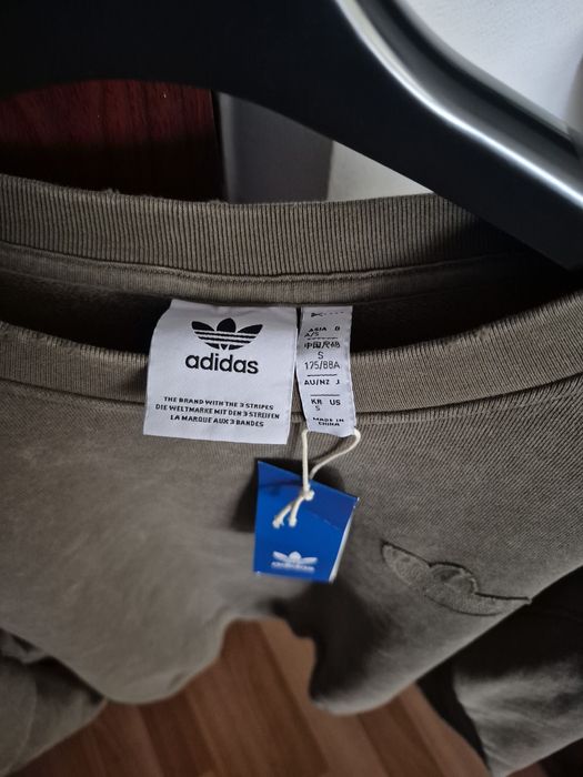 Свитшот Adidas новый