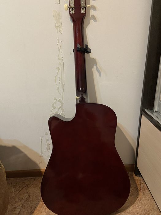гитара акустическая