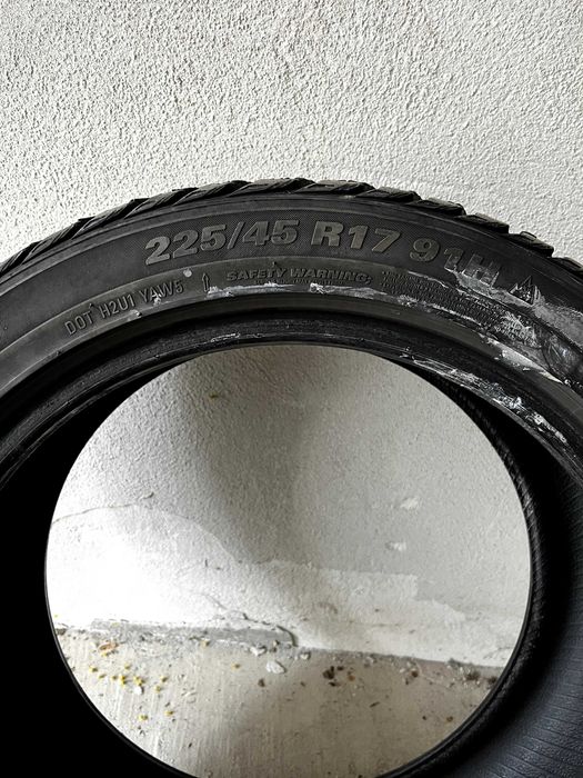 4 бр. зимни гуми Kumho WinterCraft WP71 R17 за Mercedes W204 4Matic