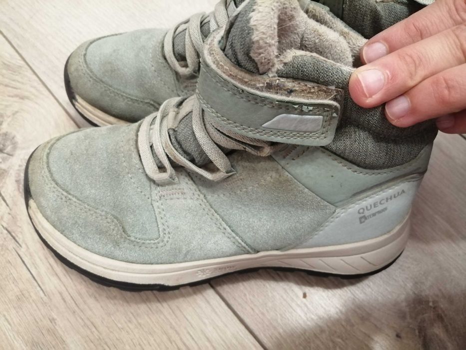 Детски обувки Decathlon - 30номер - 20лв.