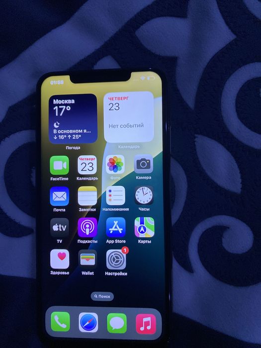 Продам Айфон XS MAX б/y