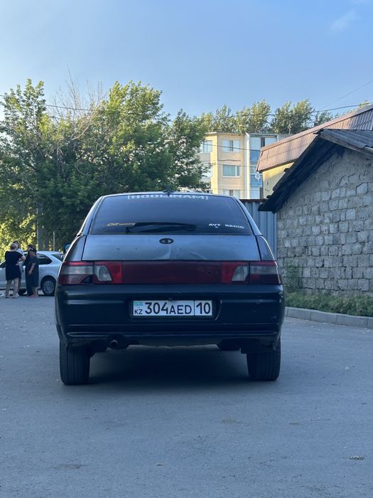 продам машину 2112