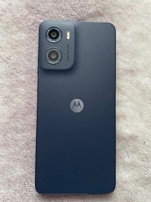 Motorola g05 почти нов, без забележки.