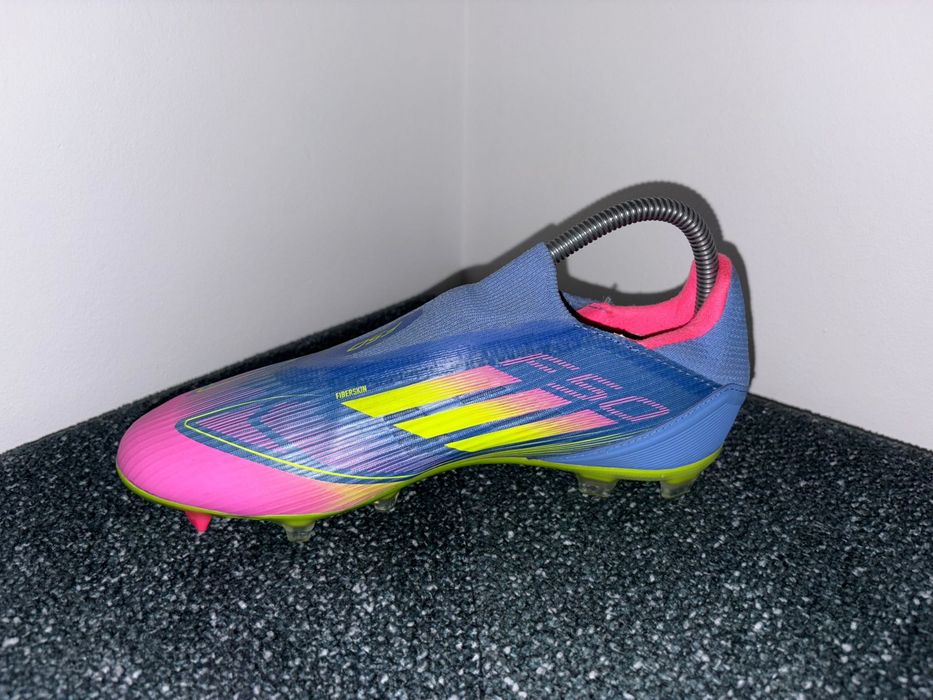 Incaltaminte crampoane ADIDAS F50 nr 39,5