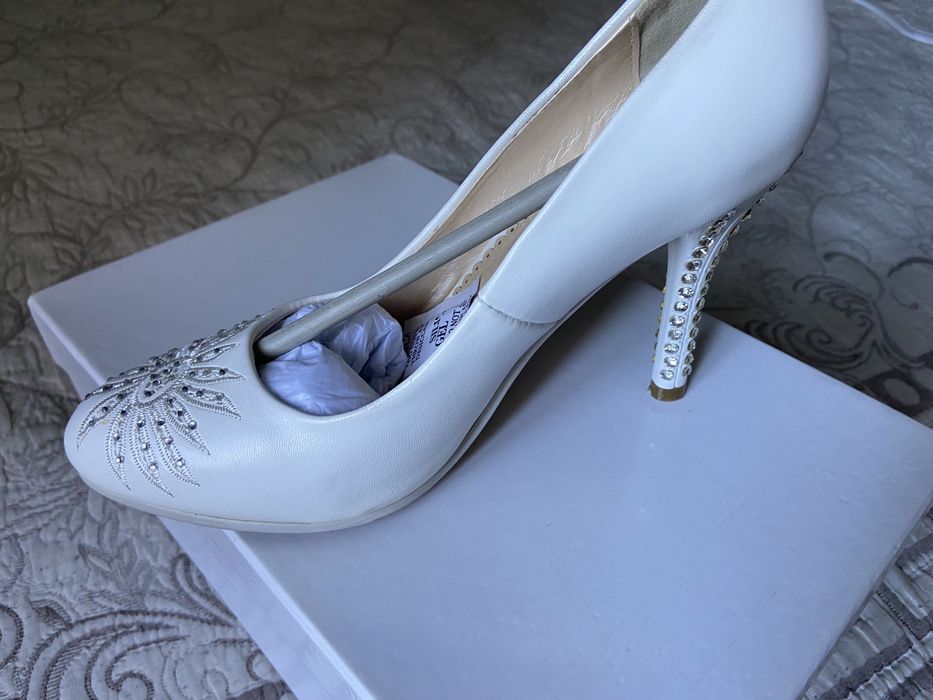 Свадебные туфли, размер 35