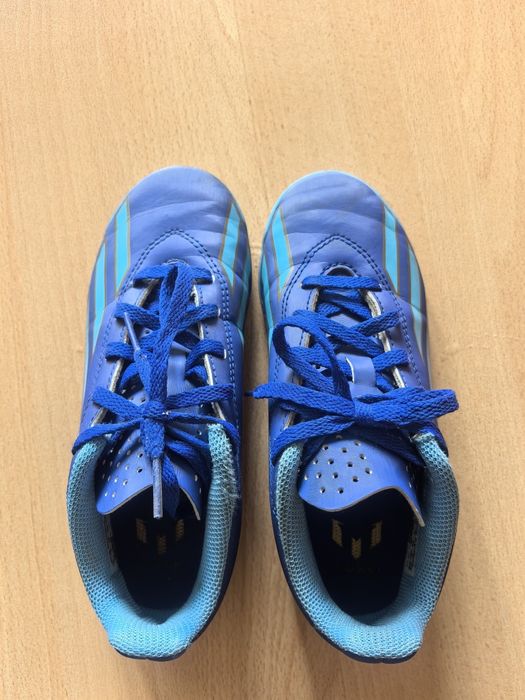 Бутонки 33 addidas Messi