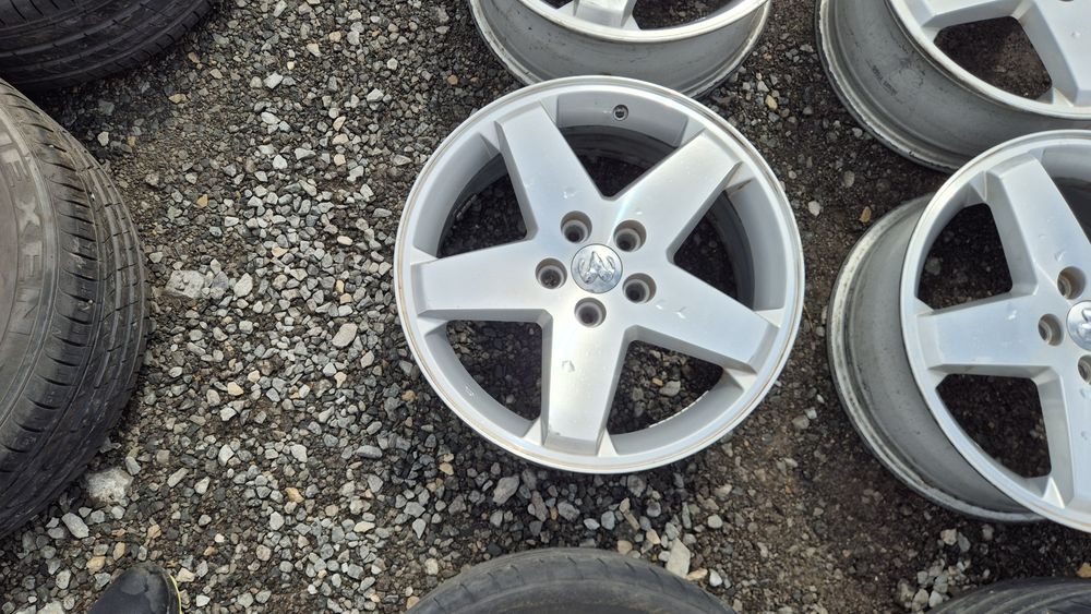 Оригинални джанти 5/114.3 Dodje Caliber 5x114.3