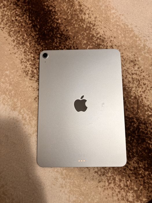 iPad Air 11-inch (M3)