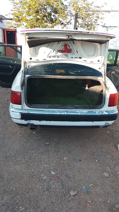 Ауди с4 легенда 1991