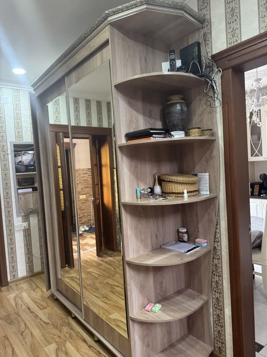 Шкаф купе для прохожих