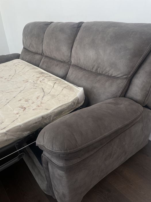 Продаю удобный диван