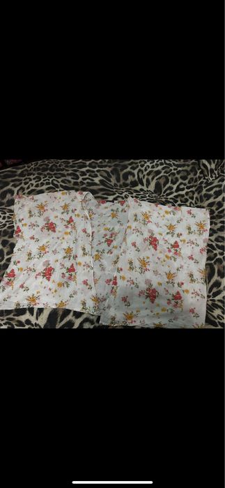 Хаммаси 50.000 сум стандарт 50 гача келади дефект йок