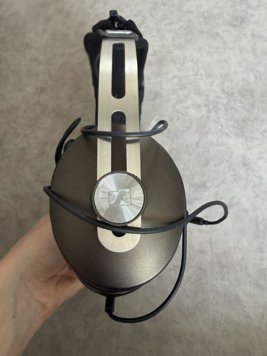 Наушники Sennheiser Momentum 2.0 Wireless