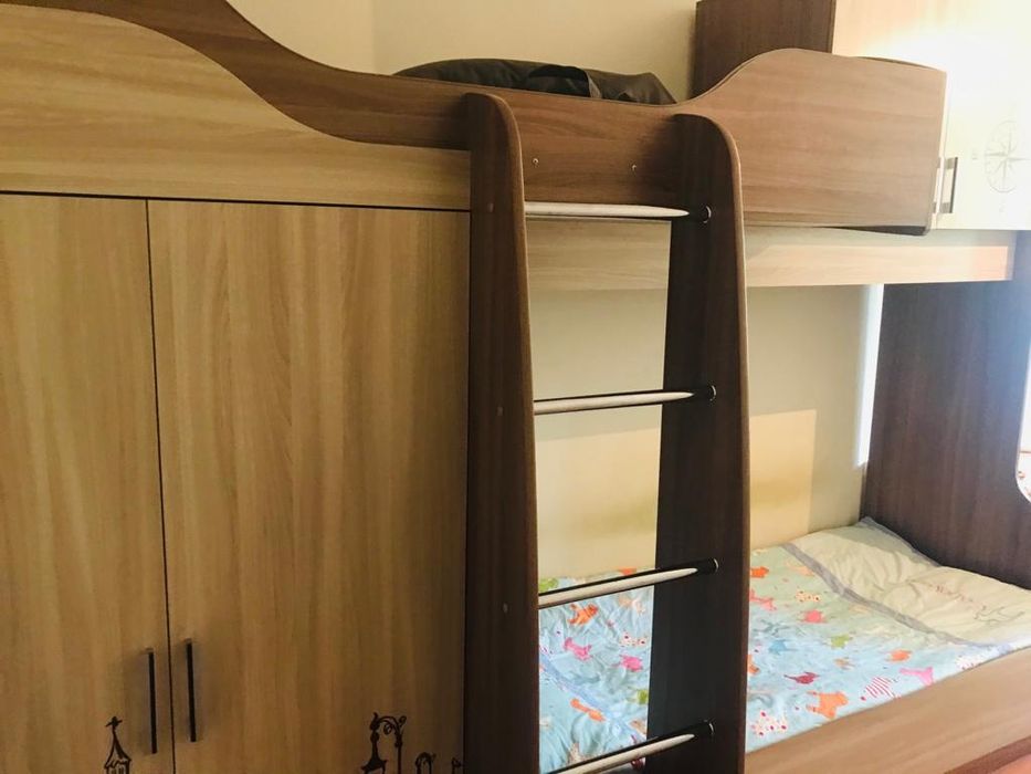 Двухъярусная кровать