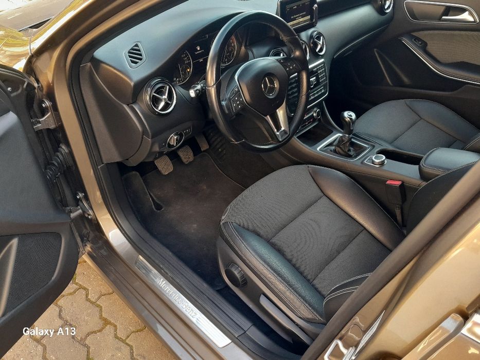 Mercedes-Benz A180-1.6 benzină 122cp Euro 6