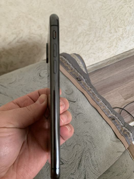 Продам айфон X 256 г сост норм