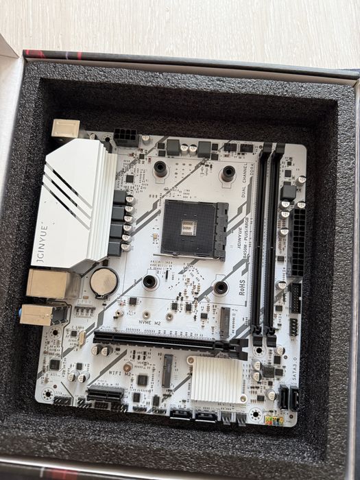 продам материнскую плату am4