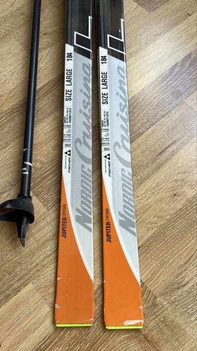 Ски тип писалки, щеки и обувки