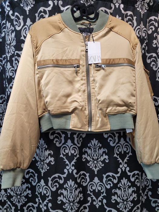 Vând loturi haine Zara