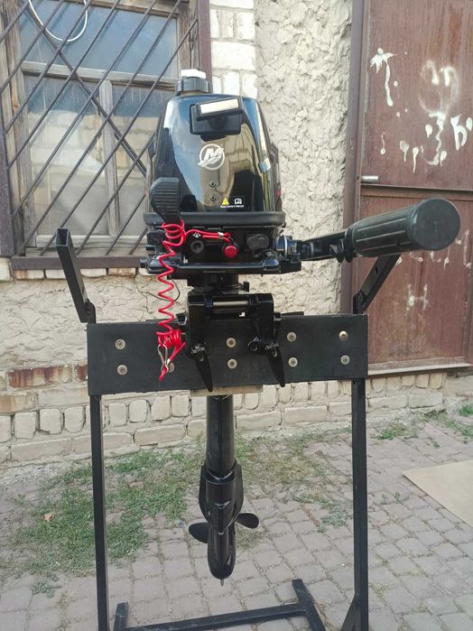 Лодочный мотор Mercury 6