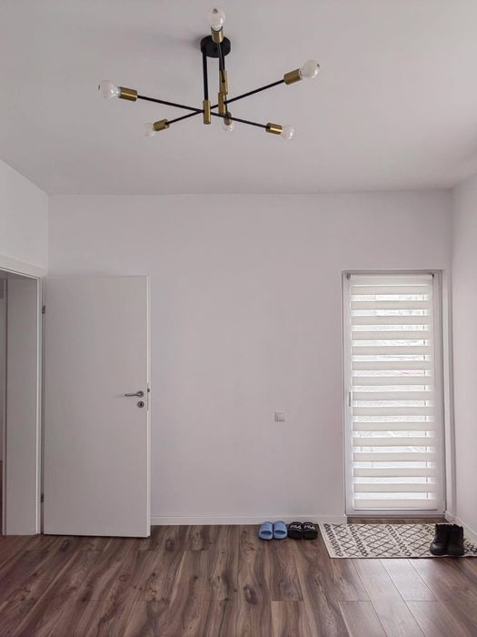Apartament spațios 3 camere + Logie + Zonă pavată & Spațiu verde | Cartierul Arhitecților, Calea Cisnădiei