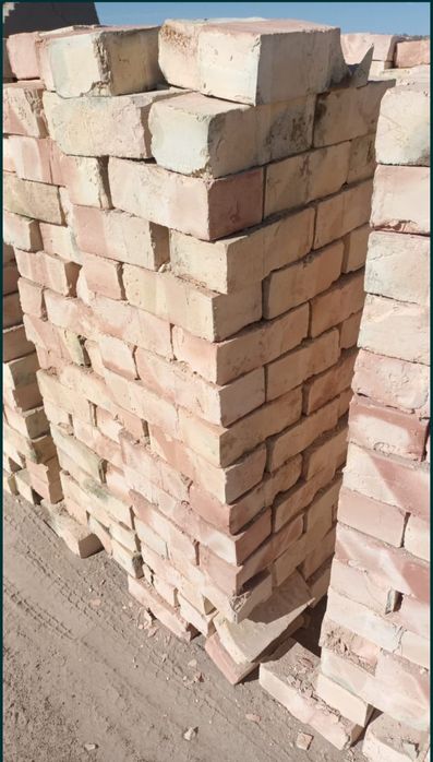 Кирпич жженны, Қыш, кірпіш