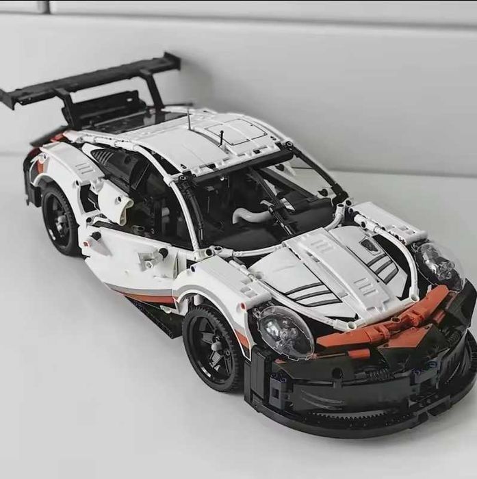 LEGO Technic 42096 - Porsche 911 RSR - 1580