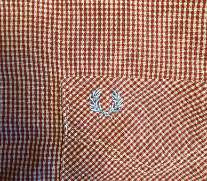Продам рубашку Fred Perry