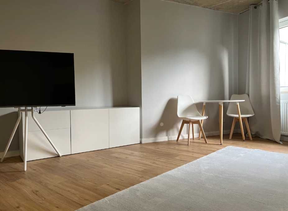 Дава се под наем Едностаен апартамент в Пловдив, Христо Смирненски - 50 кв.м за 195 € - Снимка #2