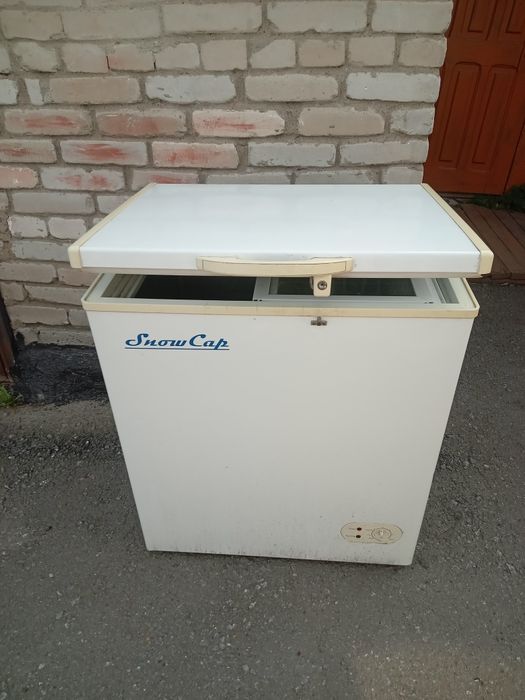 Продам морозильную камеру