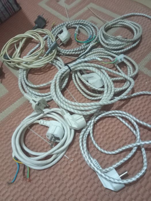 Продам, электро принадлежности .